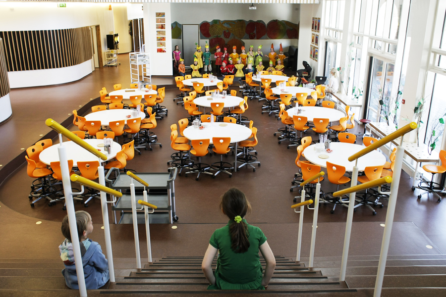 Verkefni Rafís nr. 2