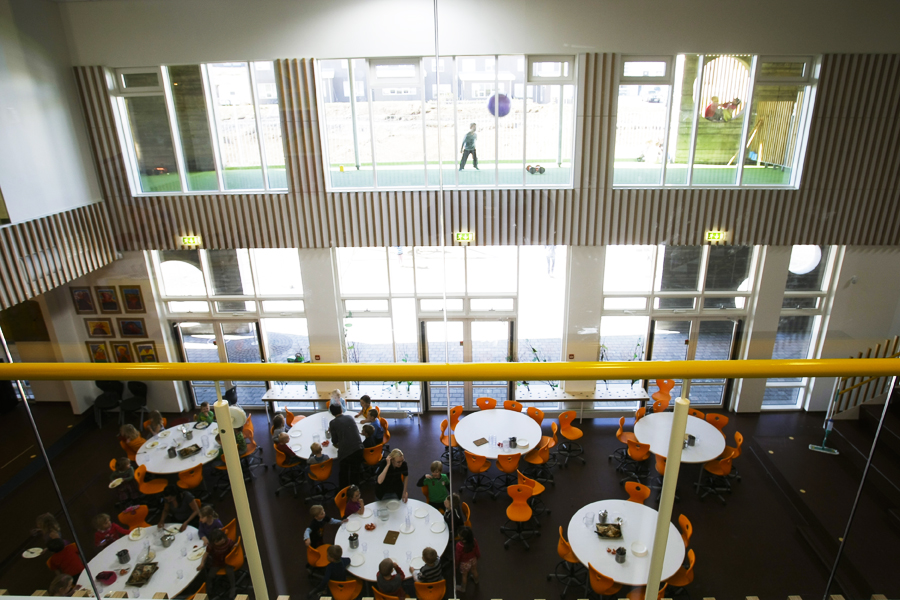 Verkefni Rafís nr. 4